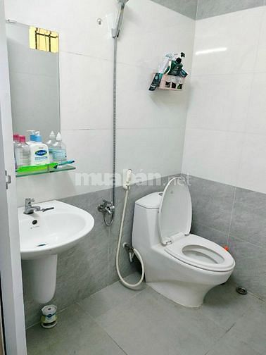 Bán nhà đẹp quận 12, không gian thoáng mát, phong cách trẻ trung