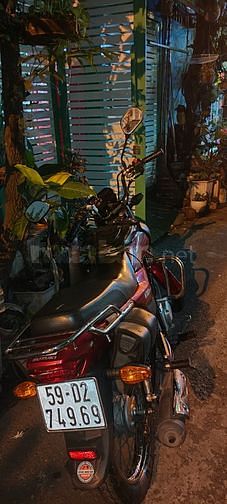 Suzuki GD110, nguyên zin, bao sang tên 9h chủ