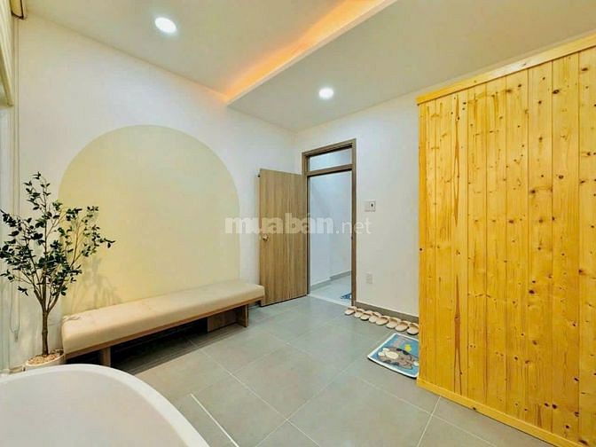SIÊU PHẨM NHÀ 81M2/3LẦU/GIÁ 7TỶ NGAY NGUYỄN TRÃI QUẬN 1 CÓ SỔ SẴN