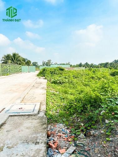 CẦN TIỀN CẮT LỖ NHANH 300 TRIỆU NỀN ĐẤT KHU DÂN CƯ TÂN TẠO - CAM KẾT G