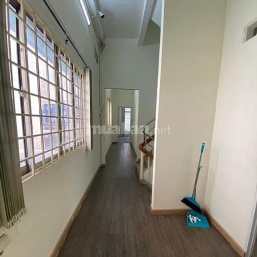Cho thuê nhà mặt tiền đường Âu Cơ, Phường Tân Sơn Nhì, Quận Tân Phú