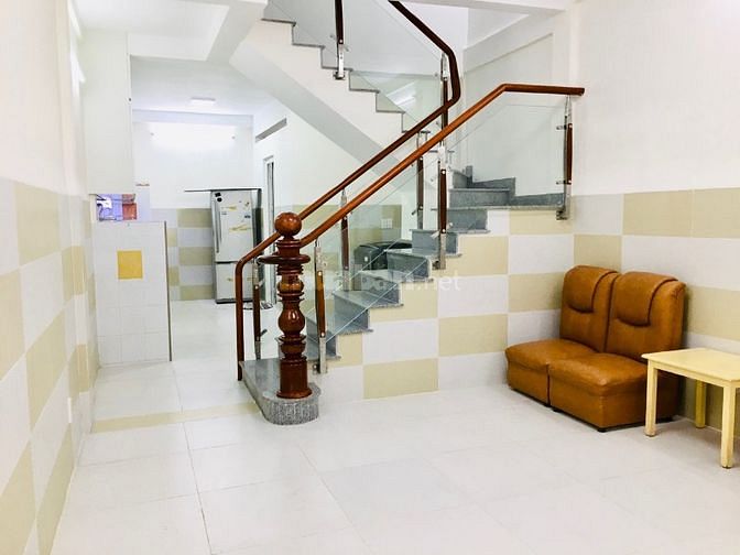 Chính chủ cho Thuê 1T 1L DT sàn 3,8mx15m Hẻm 2 xe hơi An ninh Lịch sự