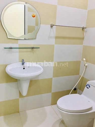 Chính chủ cho Thuê 1T 1L DT sàn 3,8mx15m Hẻm 2 xe hơi An ninh Lịch sự