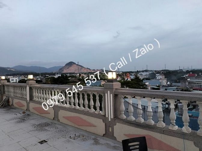 Cho Thuê Nhà Lô Góc 1 trệt 3 lầu 3PN 3 Sảnh 900m2 DT15x20m  TT Phú Mỹ 