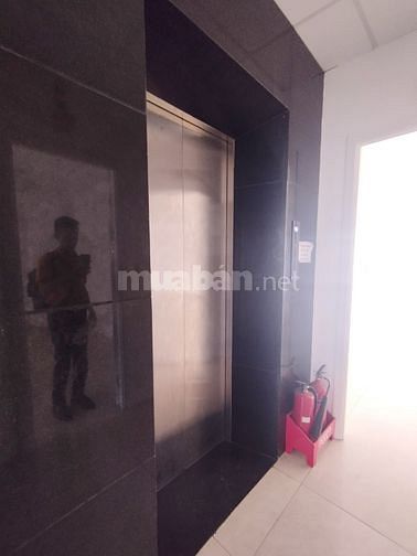 Cho thuê Toà Building mới tinh ở cư xá Bắc Hải, Phường 15, Quận 10