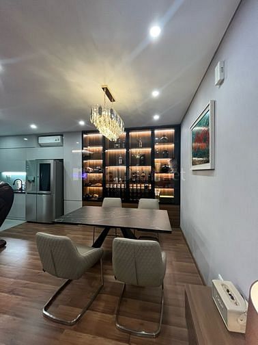 Cầnbán CHCC góc ĐN, cửa Tây SĐ 113,8m2:3PN,2VS ngoại giao đoàn, 55tr
