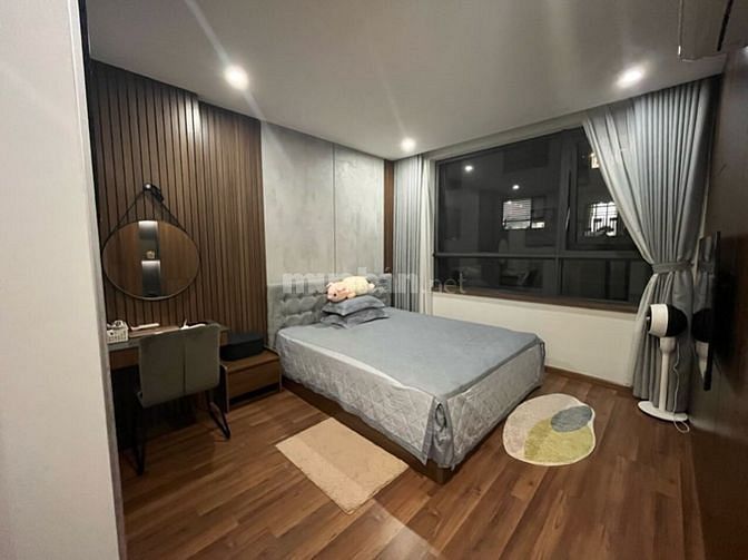 Cầnbán CHCC góc ĐN, cửa Tây SĐ 113,8m2:3PN,2VS ngoại giao đoàn, 55tr