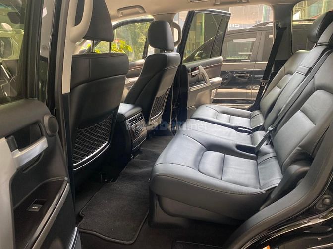 Bán Toyota Land Cruiser 4.6V8, Model 2020, 1 chủ từ mới, xe chạy ít.