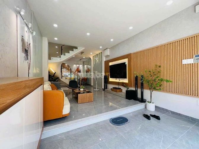 Cho thuê nhà HXT 1 Trêt Lững 3 Lầu ST Thồng Nhất Phường 11 Gò Vấp 