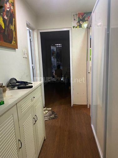 Bán căn hộ Tập thể Dt 50m T2 2P.Ngủ đã sửa đẹp đủ đồ khu BắcThành Công