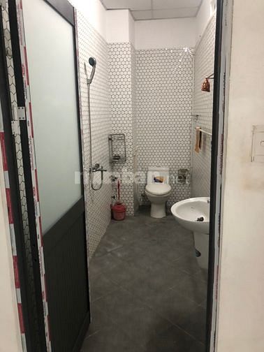 Mình cần sang dãy nhà trọ,căn hộ MiNi 9 phòng ngay trung tâm Q7