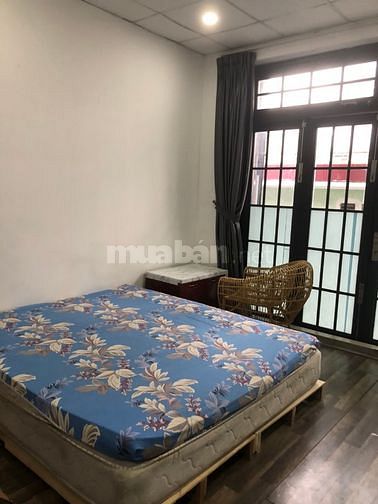 Mình cần sang dãy nhà trọ,căn hộ MiNi 9 phòng ngay trung tâm Q7