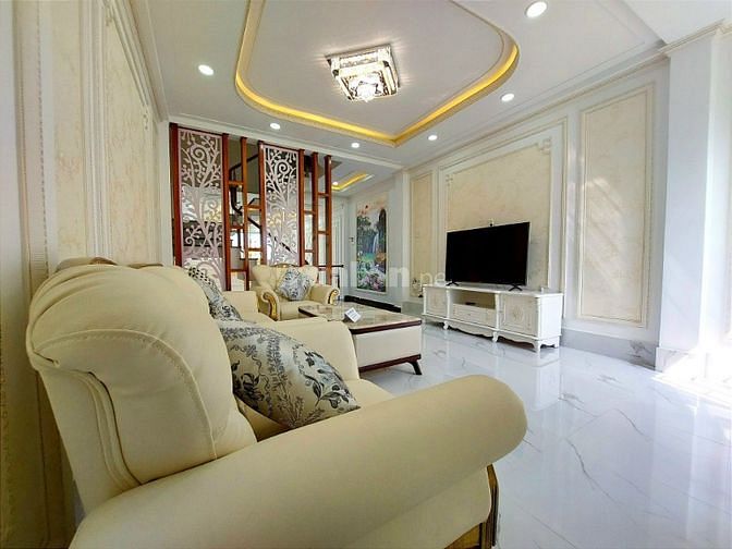 Bán nhanh nhà mới xây 5 tầng có giảm giá cho khách hàng mua tiền mặt