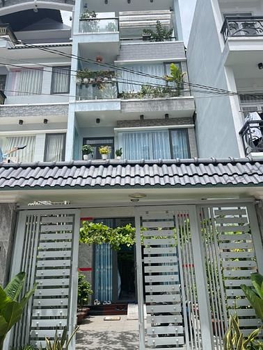 CHÍNH CHỦ CẦN BÁN NHÀ 2 MT HẼM XE HƠI TRƯỚC SAU .KDC XÃ PHÚ XUÂN.NB