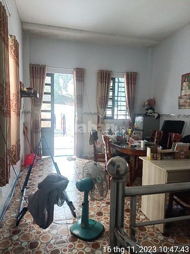 bán căn nhà sổ hồng riêng 2ty850 mặt tiền chính bờ rạch