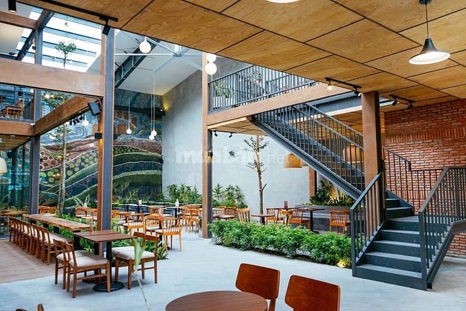 Cho Thuê Mặt Bằng Víp MT Gần 500m2, 175 Cao Thắng