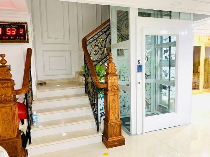Bán biệt thự góc 2 mặt tiền khu Tên Lửa 21x25m, 2 lầu chỉ 42 tỷ