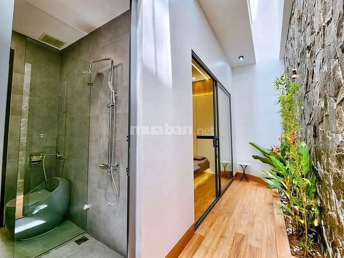 HÓT SIÊU PHẨM bán gấp nhà đường Trần Huy Liệu P15 Phú Nhuận SHR 2tỷ590