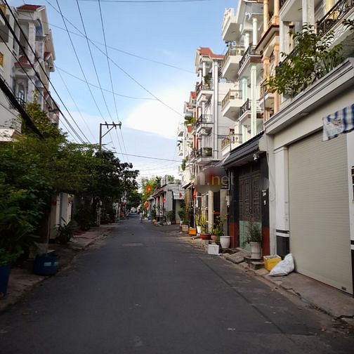   Bán nhà Quận BìnhTânkhu vip tên lửa mới đẹp vị trí  ở  kinh doanh .