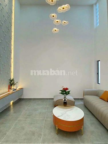 Kẹt Tiền Bán Gấp Đường Trần Bình Trọng, P.1, Quận 5. Giá 2tỷ650.Sổ sẳn