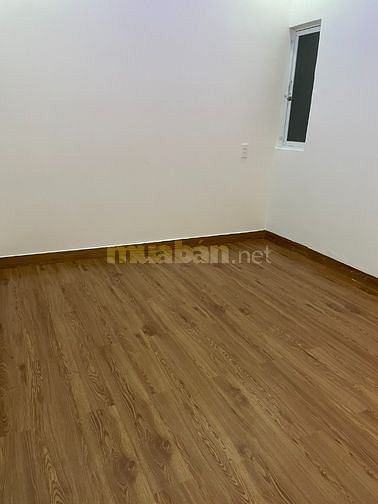 Bán nhà 2 tầng mê đúc, đầy đủ công năng, nhà mới 90%, giá 2 tỷ 150tr