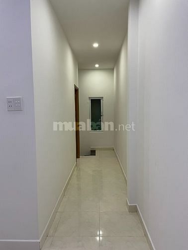 Bán nhà 2 tầng mê đúc, đầy đủ công năng, nhà mới 90%, giá 2 tỷ 150tr