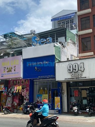 Cho thuê nguyên căn nhà mặt tiền 996 Cách Mạng Tháng TÁm Q.Tân Bình
