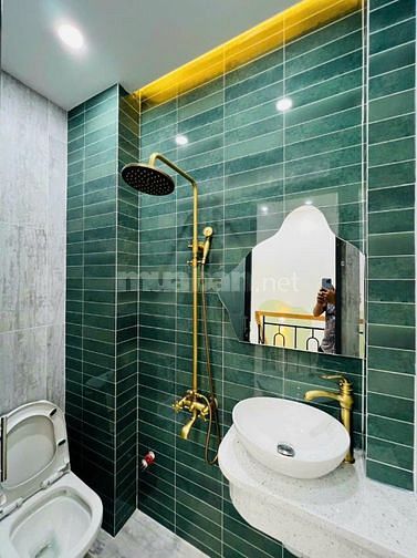 Bán gấp nhà hẻm ôtô chỉ 2,25 tỷ đường Nhiêu Tứ, Phường 7, Phú Nhuận. 