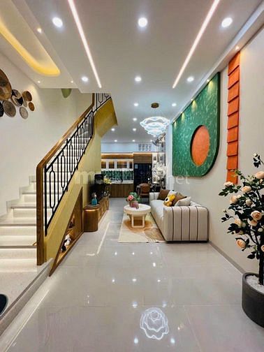 Bán gấp nhà hẻm ôtô chỉ 2,25 tỷ đường Nhiêu Tứ, Phường 7, Phú Nhuận. 