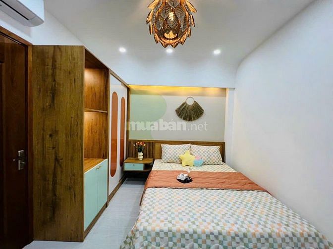 Bán gấp nhà hẻm ôtô chỉ 2,25 tỷ đường Nhiêu Tứ, Phường 7, Phú Nhuận. 