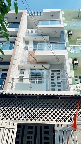 Nhà mới hẻm xe tải đường Phạm Văn chiêu p9 