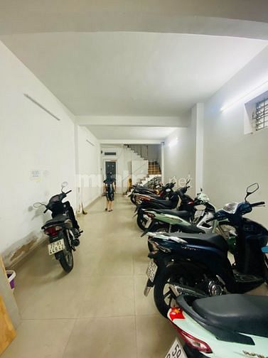 Nguyễn Tri Phương, Quận 10 - HXH 61m2 ngang 4.1m, 4 tầng cách MT 40m
