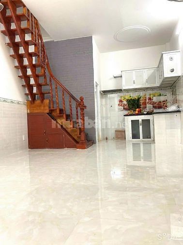 Bán nhà giá 2ty3 đường Lê Đức thọ bao công chứng 