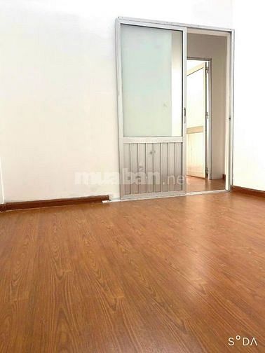 Bán nhà giá 2ty3 đường Lê Đức thọ bao công chứng 