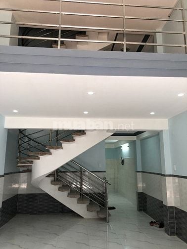 Cho thuê nhà hẻm xe hơi đường Lê Ngã, Phường Phú Trung, Quận Tân Phú