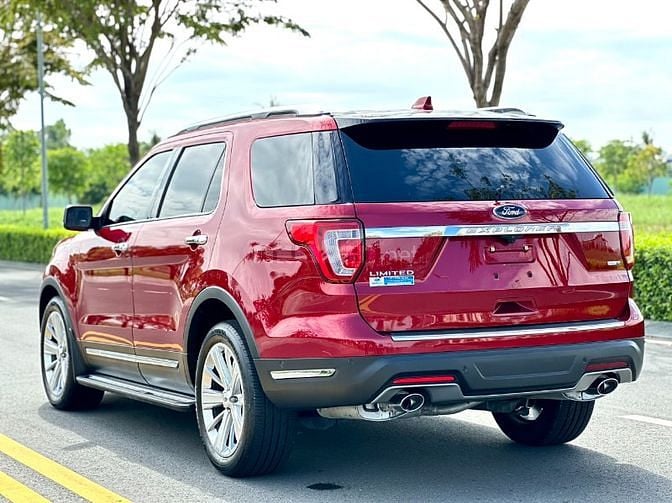 Bán Ford Explorer 2.3 Limited Ecoboots, sản xuất 2019 đăng ký 2020