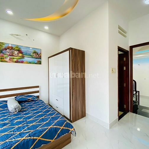 Nhà đẹp 1 trệt 2 lầu đường Lê Hồng Phong P2 Quận 5. DT 40m2 sổ riêng 