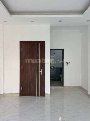 Bán nhà 5T mới 100% DT 32m2  Ngõ 136 Tây Tựu Bắc TL giá 3ty150tr