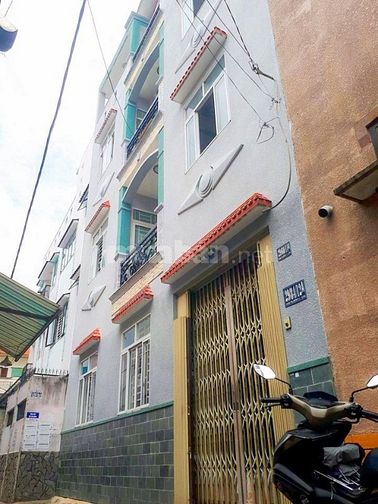 Phòng Balcon - Ko nội thất (ngay BV Hoàn Mỹ - Phan Xích Long)