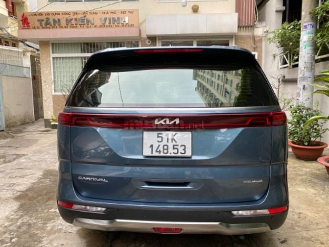 Cho thuê xe kia carnival 7c,phục vụ du lịch