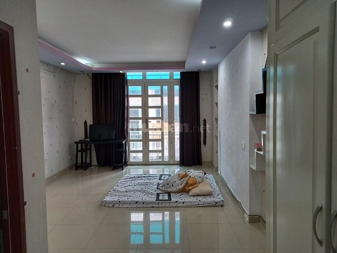 Bán gấp nhà 4 tầng HXH Cô Giang, Quận 1, (4,3x20) Giá 16,7 tỷ