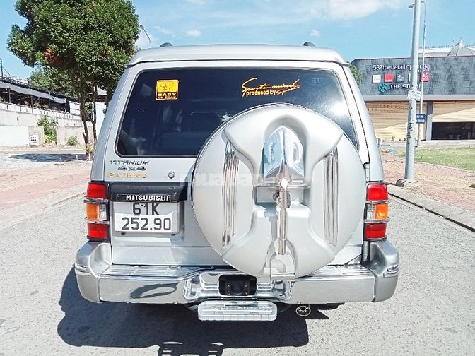 MITSUBISHI PAJERO CAO CẤP V33-BẢN 2 CẦU-MỚI NHƯ XE HÃNG RIN 100%