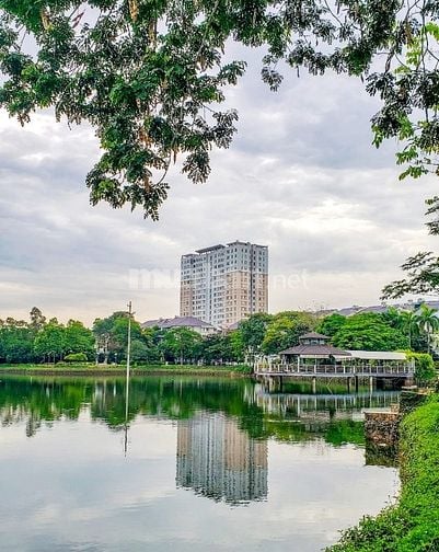 Biệt thự view hồ đẳng cấp - KĐT Xuân Phương - là nơi cực kỳ lý tưởng.