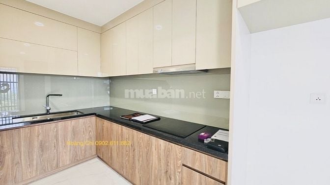 Bán 2PN, 85m2, Diamond Alnata Plus, giá 5.3tỷ, có ô xe, view biển