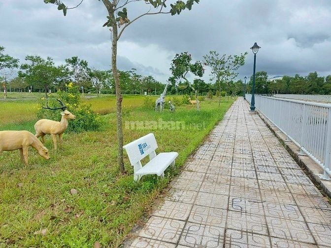 Chính chủ Lago Centro R19 - mặt tiền kênh sinh thái - giá 1,280 tỷ/80