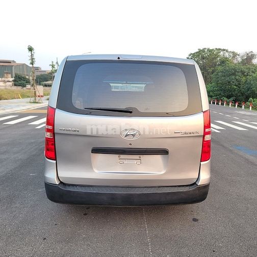 Bán xe starex Hyundai tải van đời 2015,6 chỗ,tải 670kg