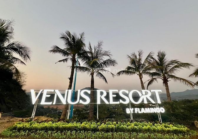 Chính chủ bán villa 3PN có bể bơi 4 mùa, phòng xông hơi tại Flamingo