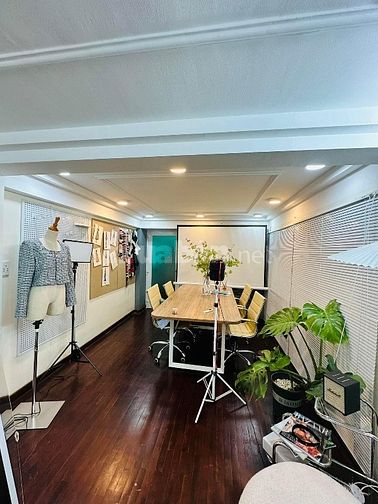 TUYỂN NHÂN VIÊN THIẾT KẾ RẬP THỜI TRANG MÁY TÍNH