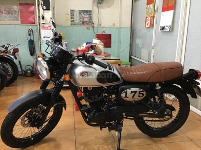 KAWASAKI W175cc,CHÍNH HÃNG,SX 2018,ZIN 100%.BH 2 NĂM.BAO SANG.TÊN RHSG