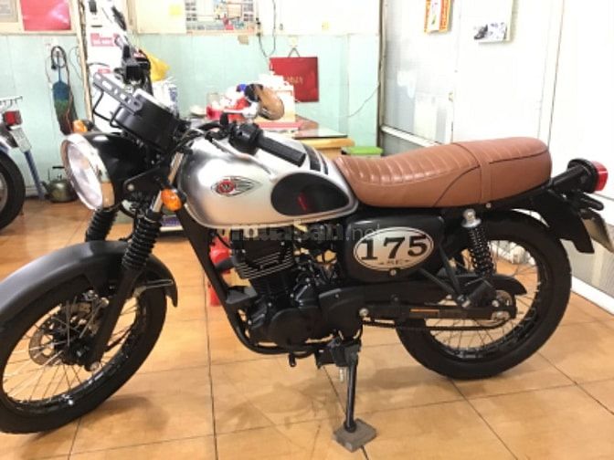 KAWASAKI W175cc,CHÍNH HÃNG,SX 2018,ZIN 100%.BH 2 NĂM.BAO SANG.TÊN RHSG